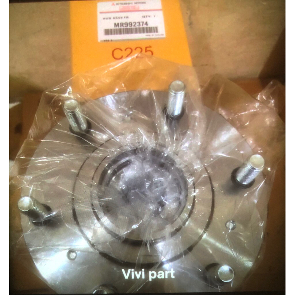 wheel hub bearing roda Triton