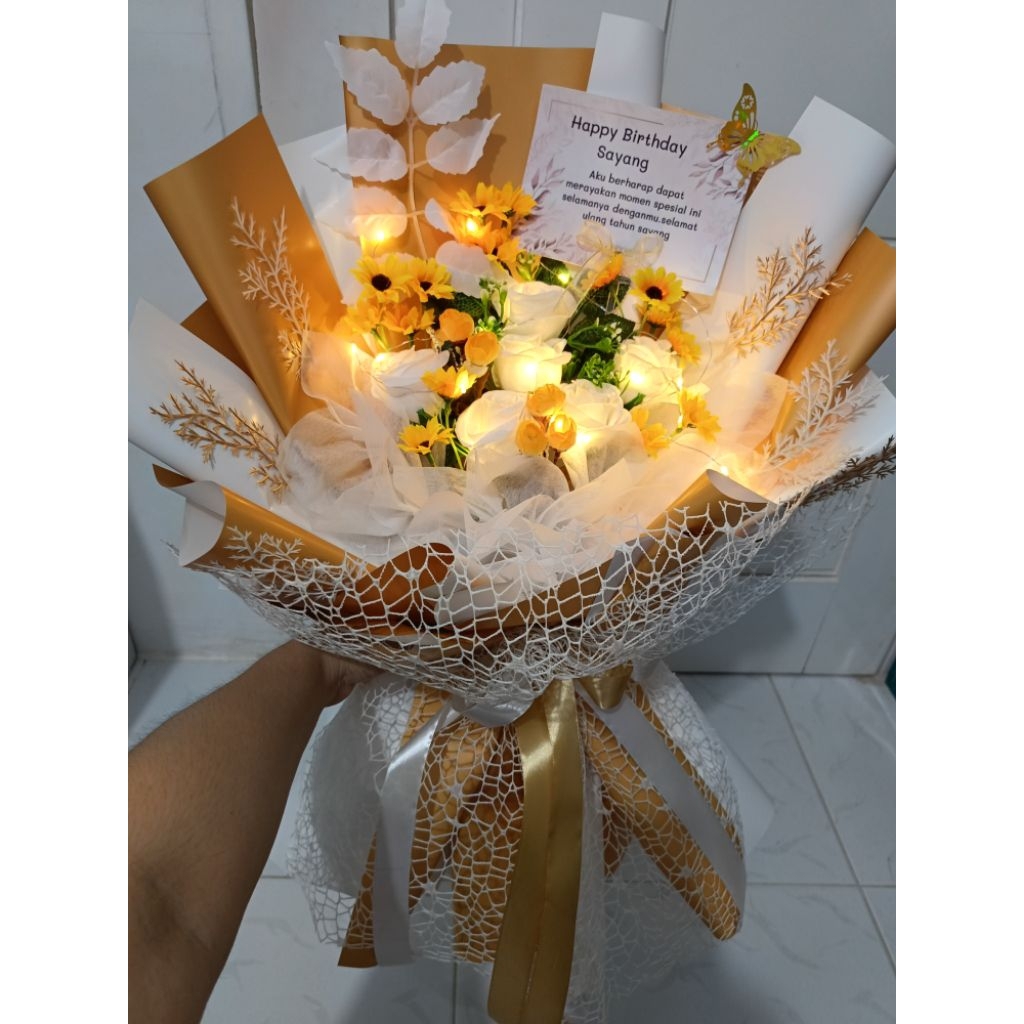 

BUKET VALENTINE / BUKET ANNIVERSARY / BUKET ULTAH / HAMPERS / BUNGA / BUKET BUNGA / BUKET LAMPU / BUKET LED / BUKET MURAH / BUNGA