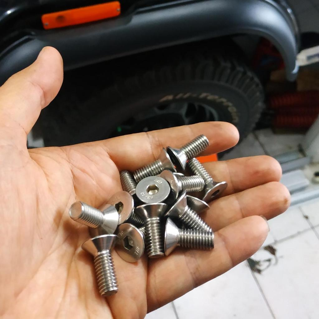 Baut Engsel Jeep CJ7 Bahan Stainless Steel Anti Karat Panjang Std 20mm Kepala Tirus Payung dengan Ku