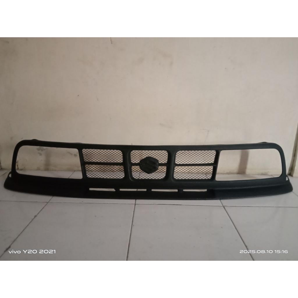 Grill Vitara Escudo Gen 1