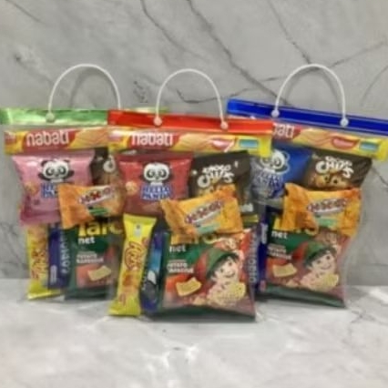 

Paket Snack Acara Ulang Tahun Anak / Parcel Ulang Tahun / Berbagi untuk Anak ( Promo Beli 20 Bag Gratis 1 Bag )