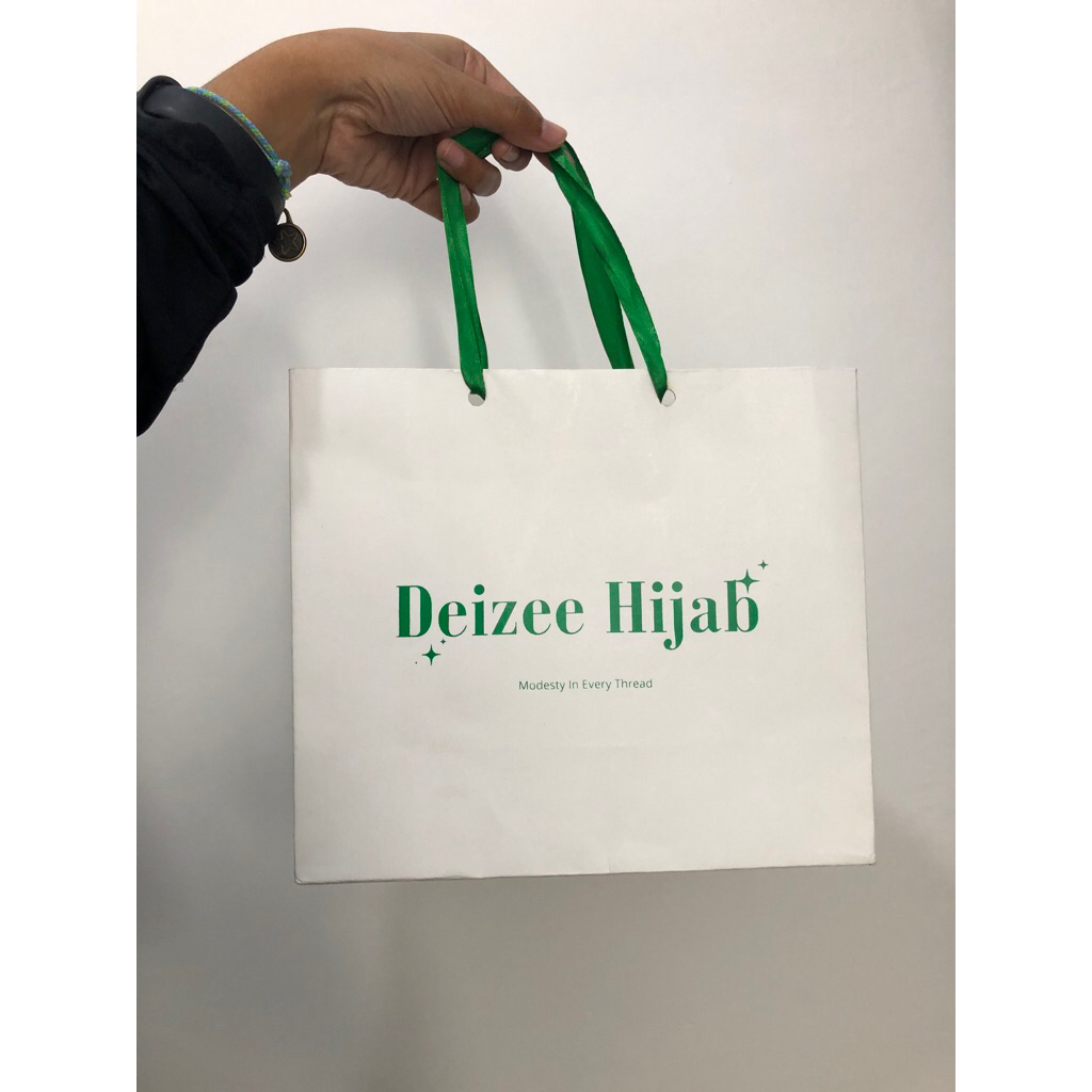 Paper Bag Putih by Deizee Hijab
