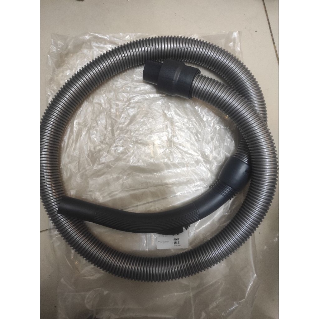Selang hose Vacuum cleaner  EC 8304/8305 Sharp