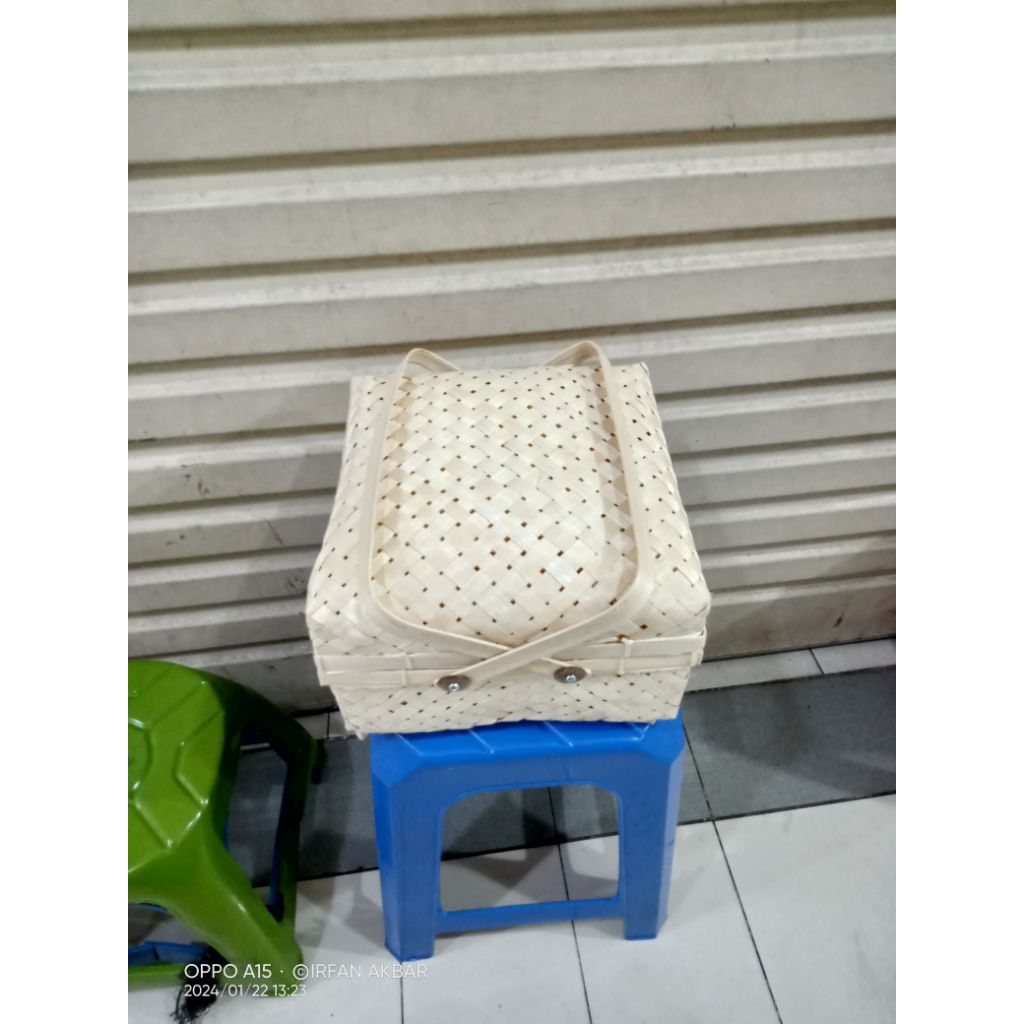 BESEK ANYAMAN (TANGKAI + KAKI),SOKASE TANGKAI, BESEK JINJING,BESEK MAKANAN BERTANGKAI, BESEK TANGKAI