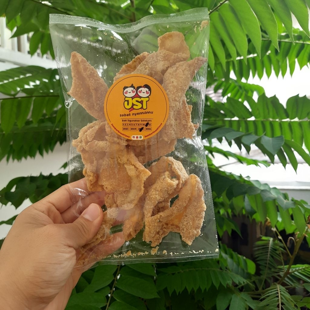 

[125gr] Kripik Kulit Ayam Renyah – Gurih Renyah, Camilan Enak, Snack Murah