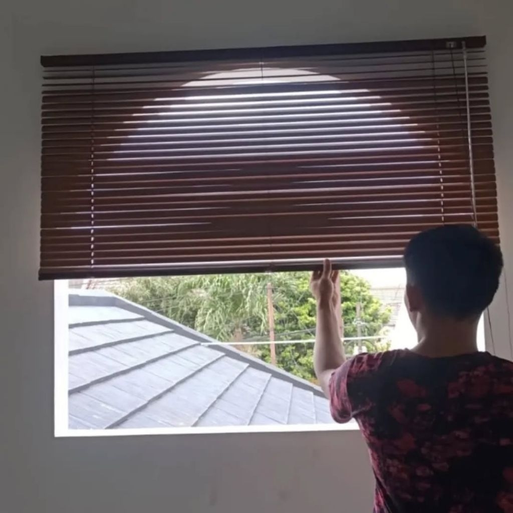 tirai jendela/krey bahan kayu/krey jendela