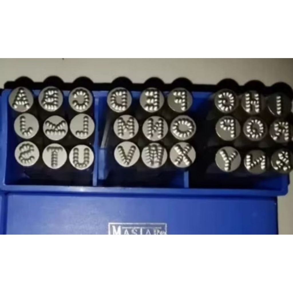 Huruf ketok bintik 5 mm mastar germany