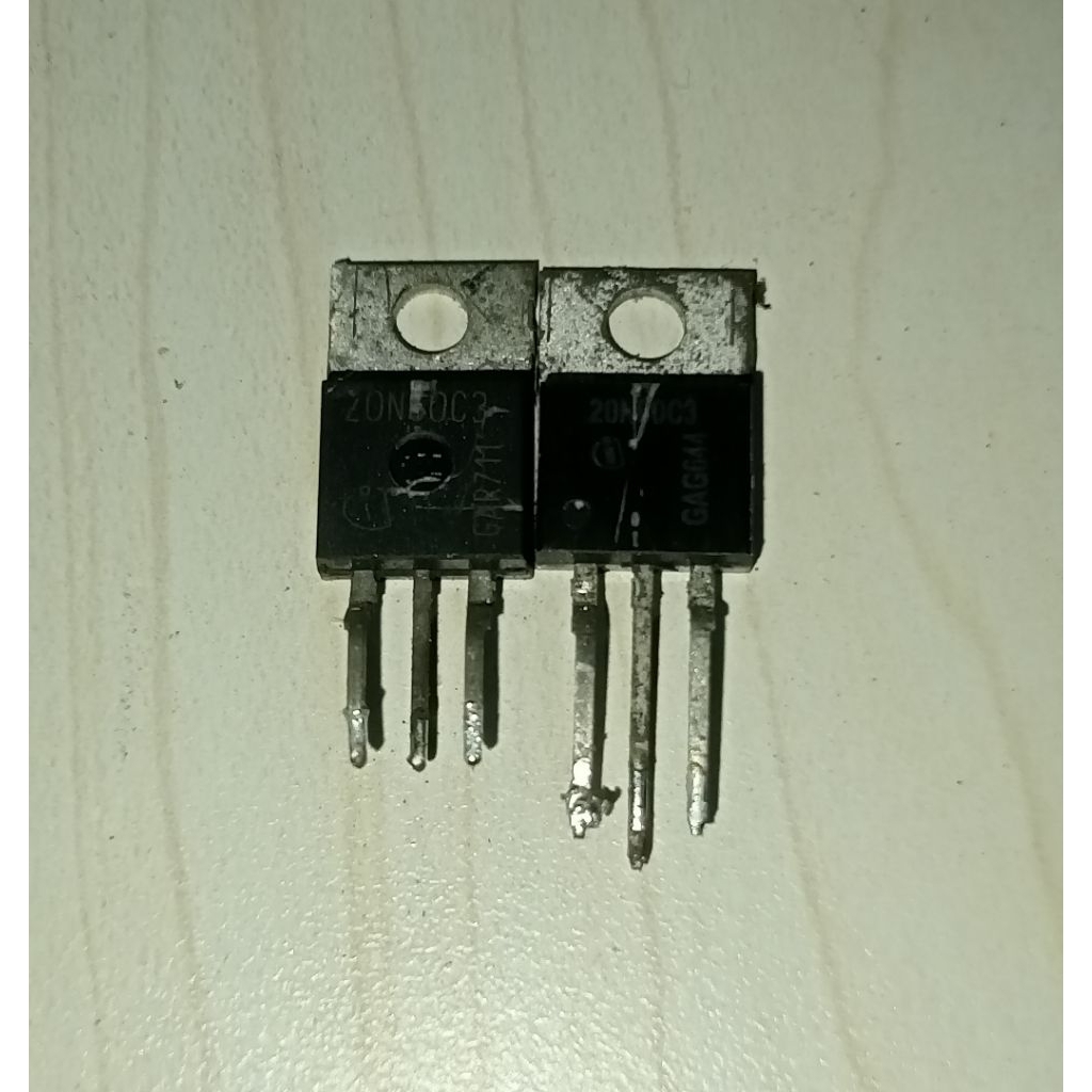 MOSFET TRANSISTOR 20N60 BEKAS