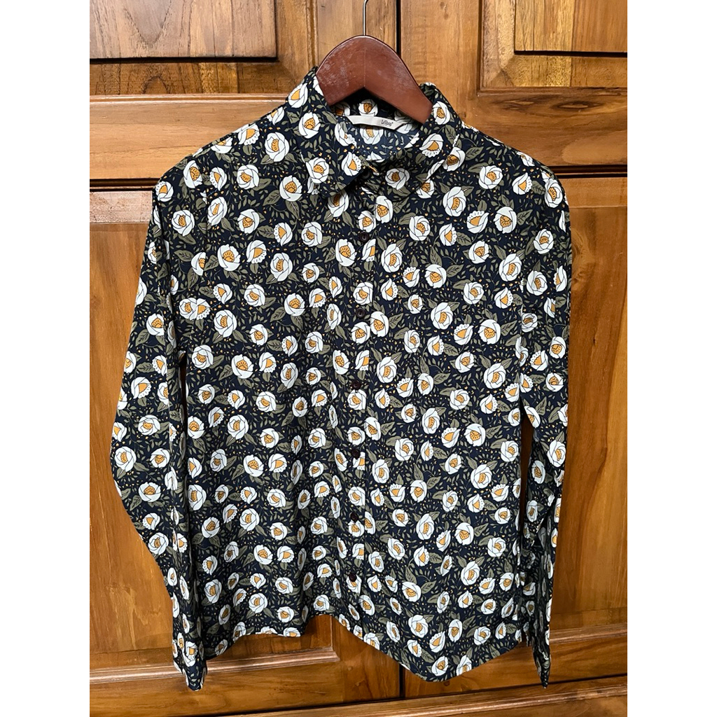 PRELOVED KEMEJA MOTIF