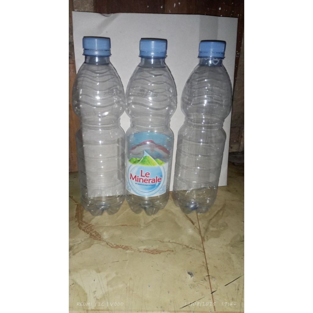 

Botol Le Minerale Bekas 600ml – Bersih dan Kering