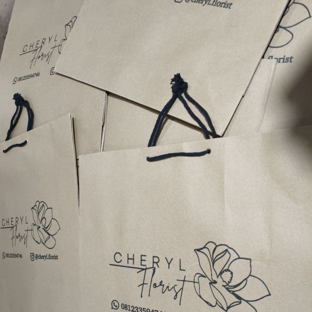 

paper bag bunga 40 x 12 x 45 sablon