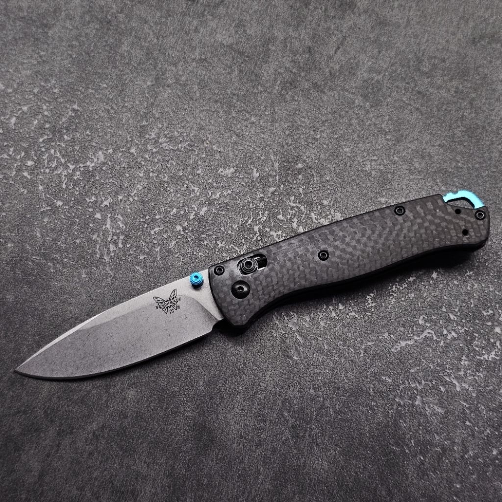 Pisau Lipat Benchmade BM535 Bugout Carbon Fiber Handle Stainless Steel Folding Knife