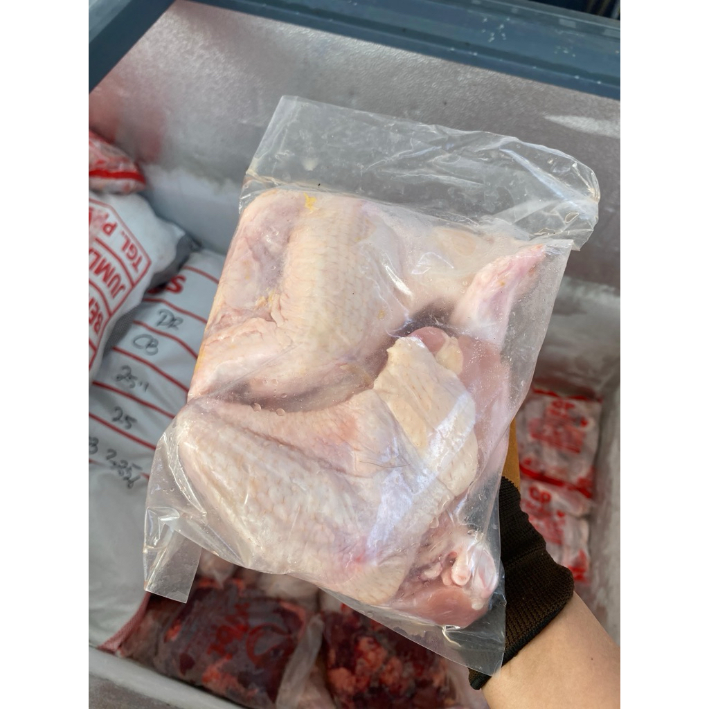 

Sayap ayam Frozen 1kg