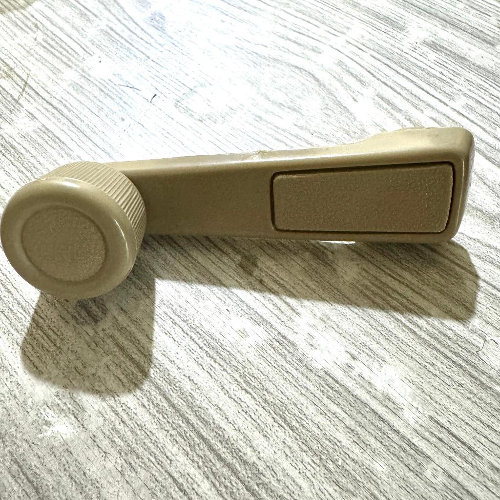 Engkolan Kaca Pintu Truk FUSO Built Up, FUSO PS/Engkolan Jendela Truk FUSO Built Up, FUSO PS