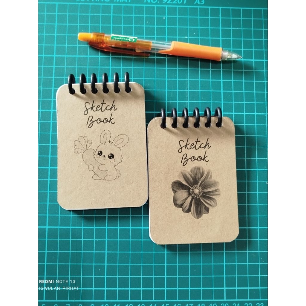 

Sketchbook mini Notebook mini A7 40 lembar