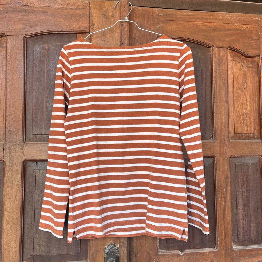 kaos garis preloved - coklat putih - stripped t-shirt - kaos salur