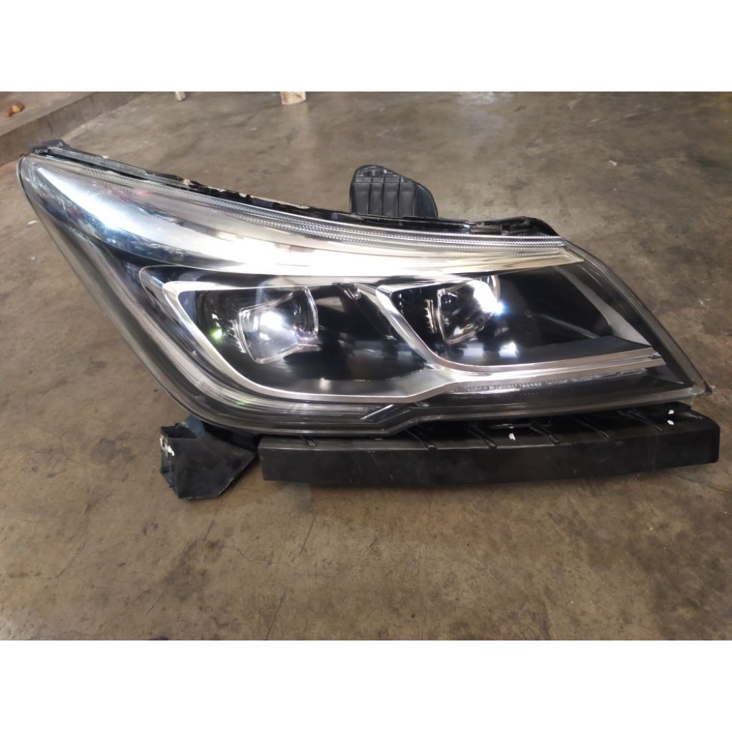 Headlamp Wuling Cortez 2019_2021 original