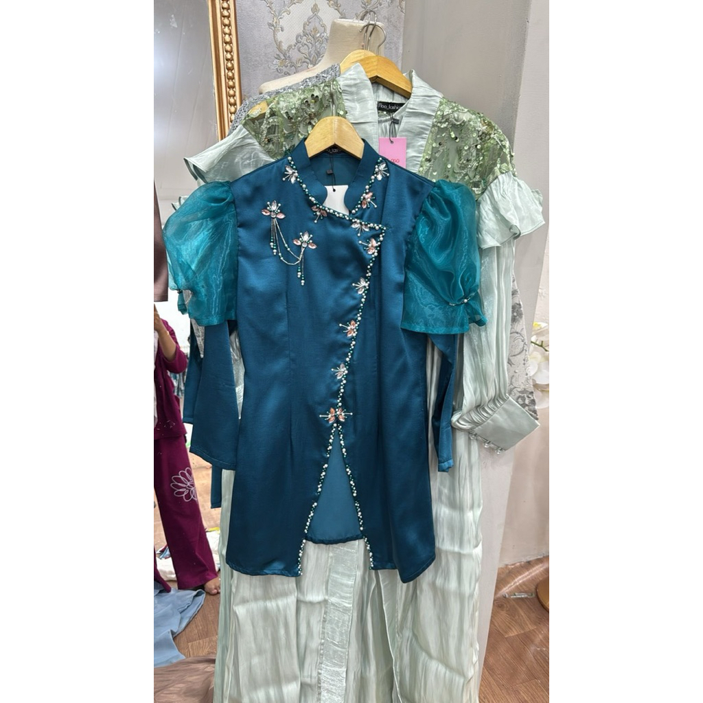 Kebaya Janggan by FlooFashion size M