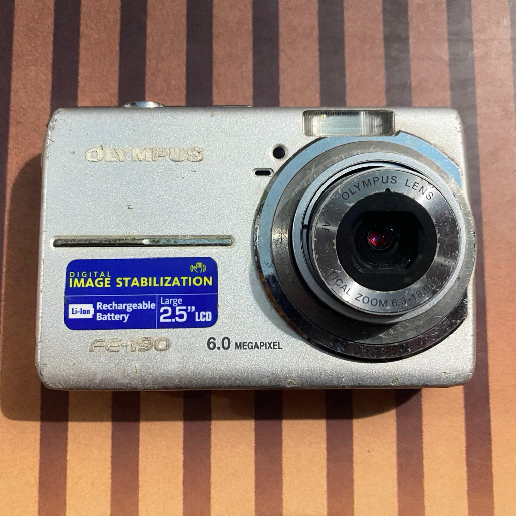 (baca deskripsi) Kamera Pocket Olympus FE 190 Bekas Murah
