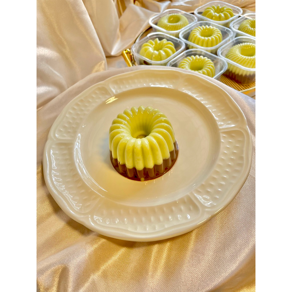 

pudding chocolate avocado