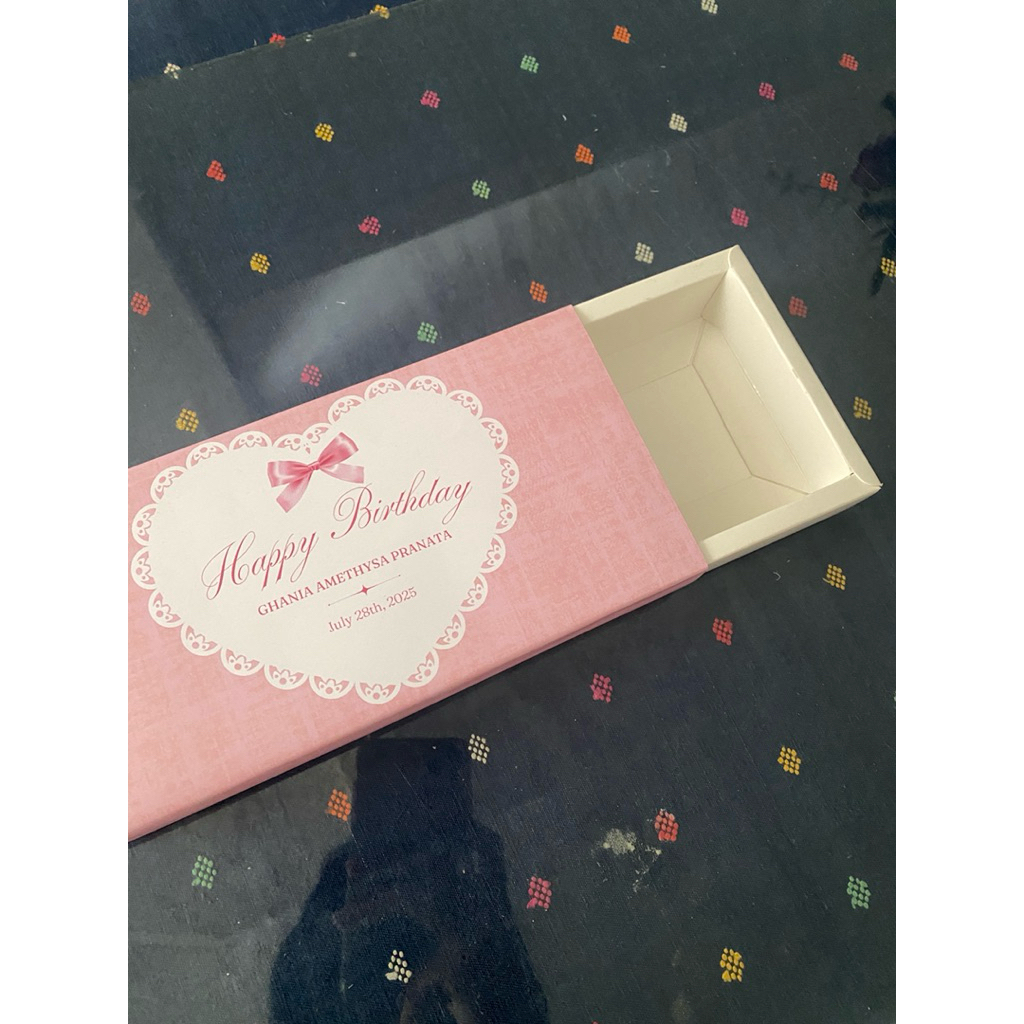 

Box Coquette Custom Nama untuk Kado