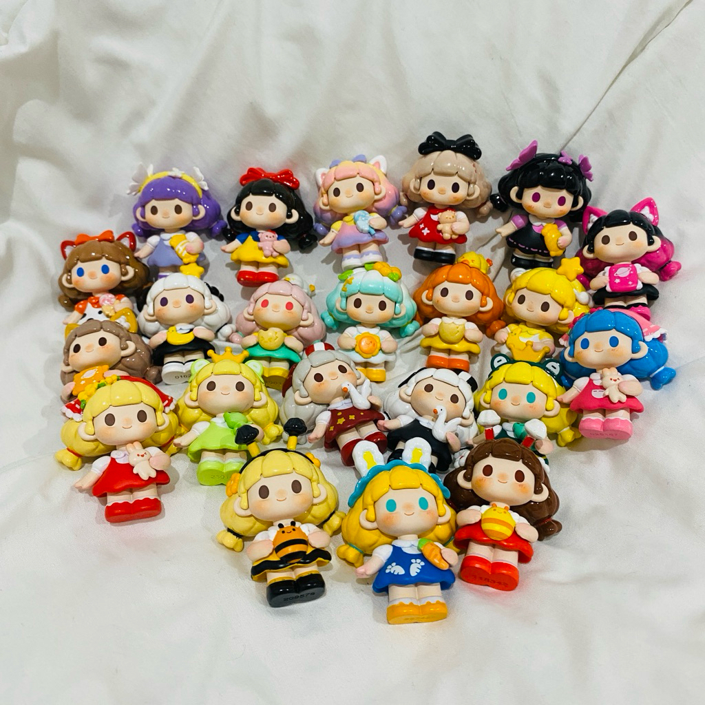 SELECTED Titi Blind Box Figure Kacang Original