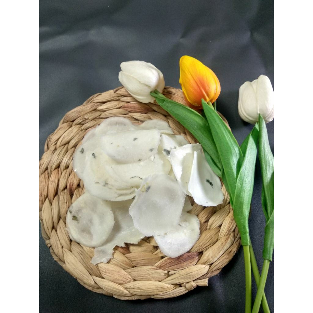 

OPAK (KRIPIK SINGKONG MENTAH)