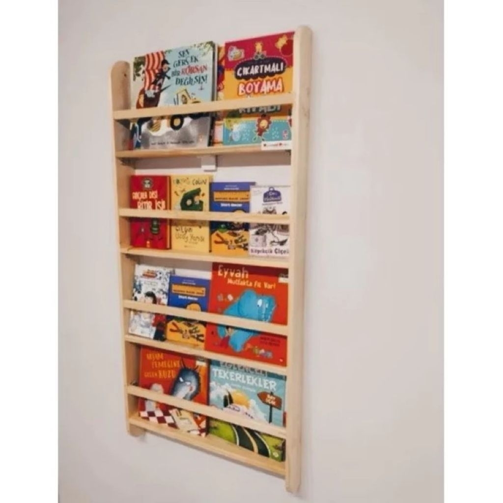 Rak Buku Anak Tempel Dinding Kayu Mahoni – Minimalis Montessori