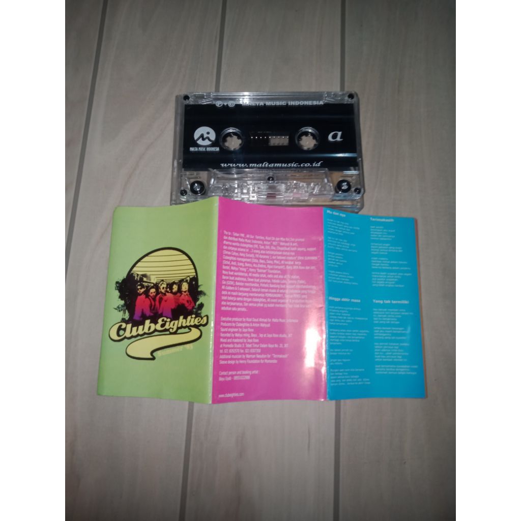 kaset pita club eighties