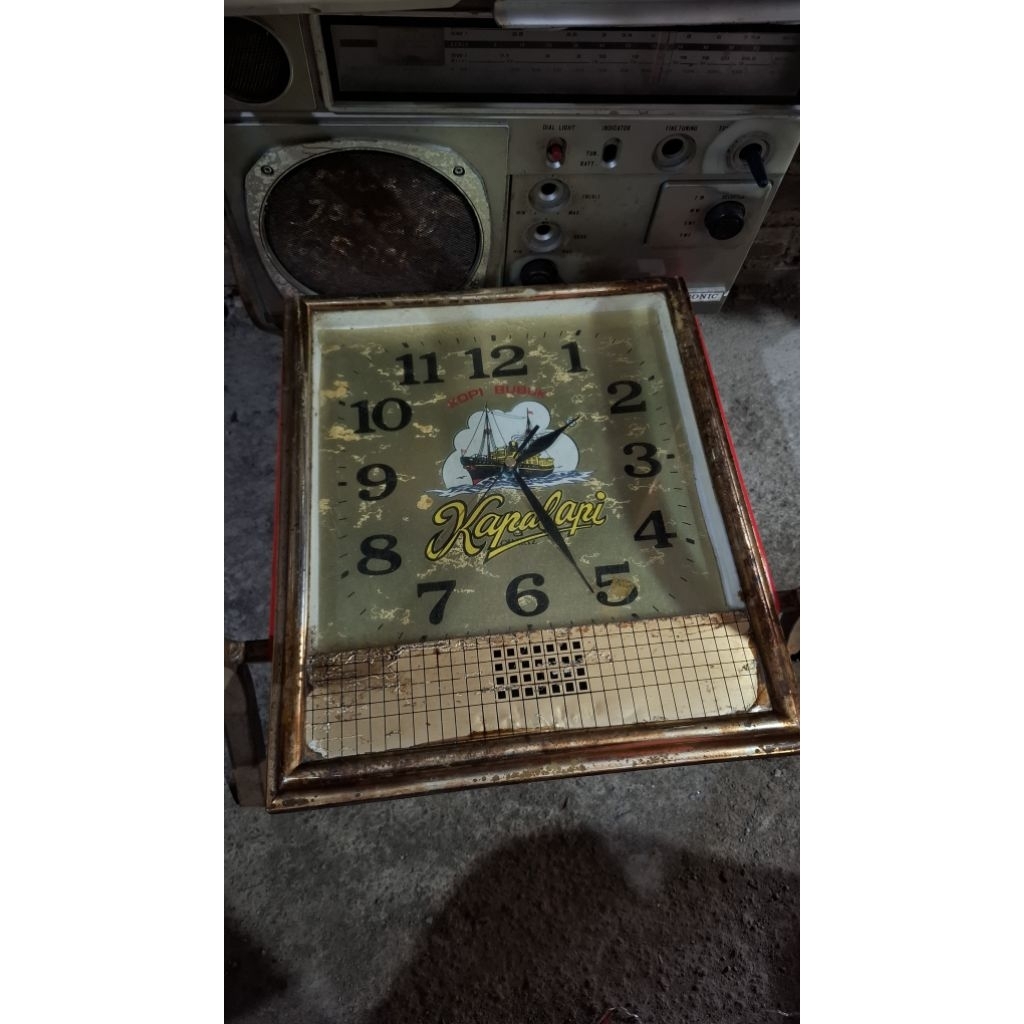 Jam dinding mesin japan iklan kopi asli copotan jadul antik vintage display lawas kuno  125rb normal