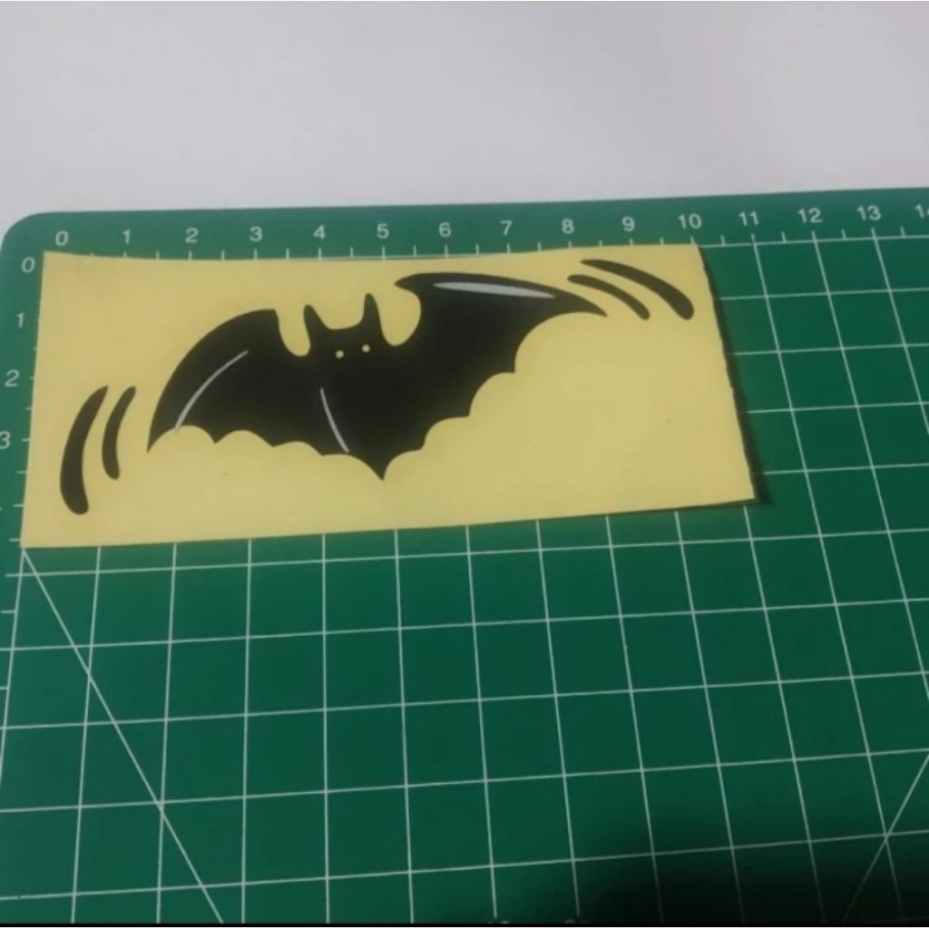 

stiker cutting batman