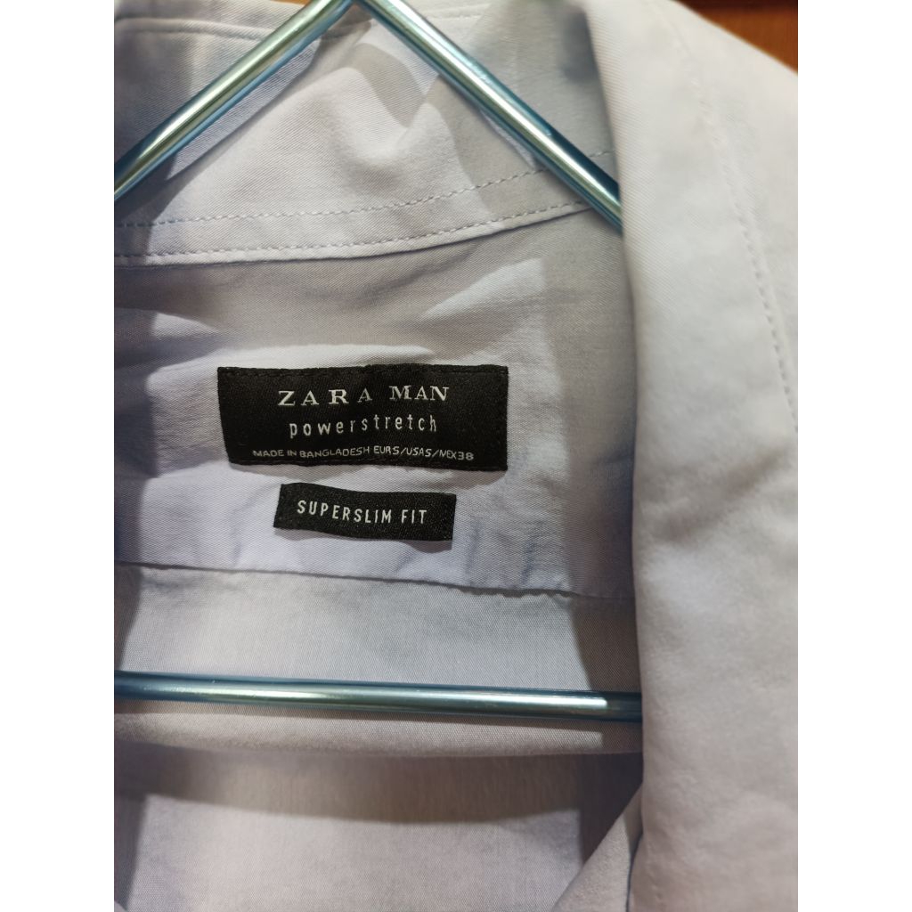 preloved. kemeja pria  Zara Man power stretch. superslim fit