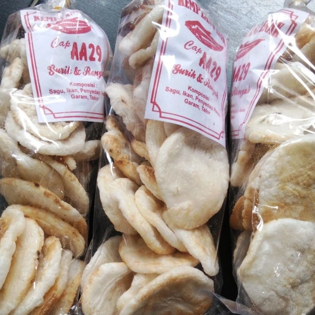 

2bks kemplang bantat isi@25/sambal @2, enak gurih terbuat dr ikan tengiri