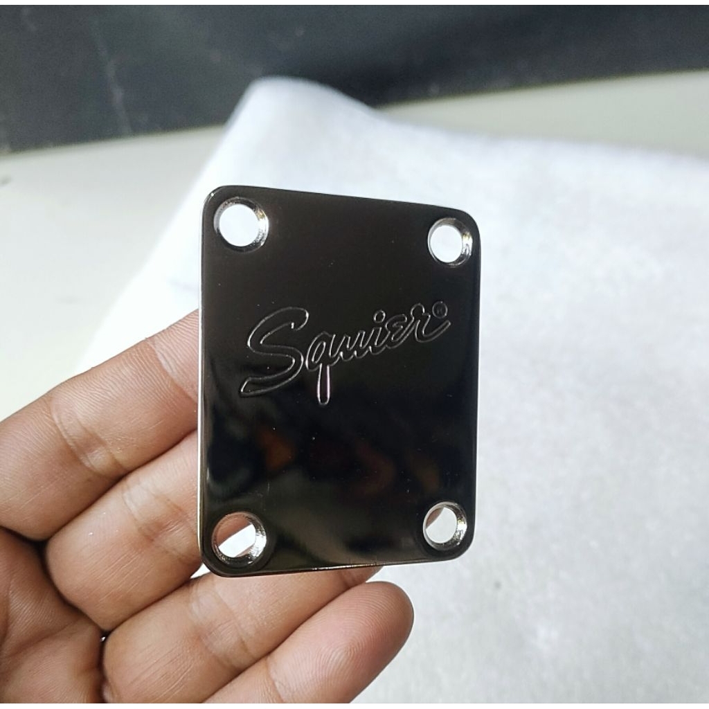 Neck plate join neck gitar fender Squier Original Warna Cosmo