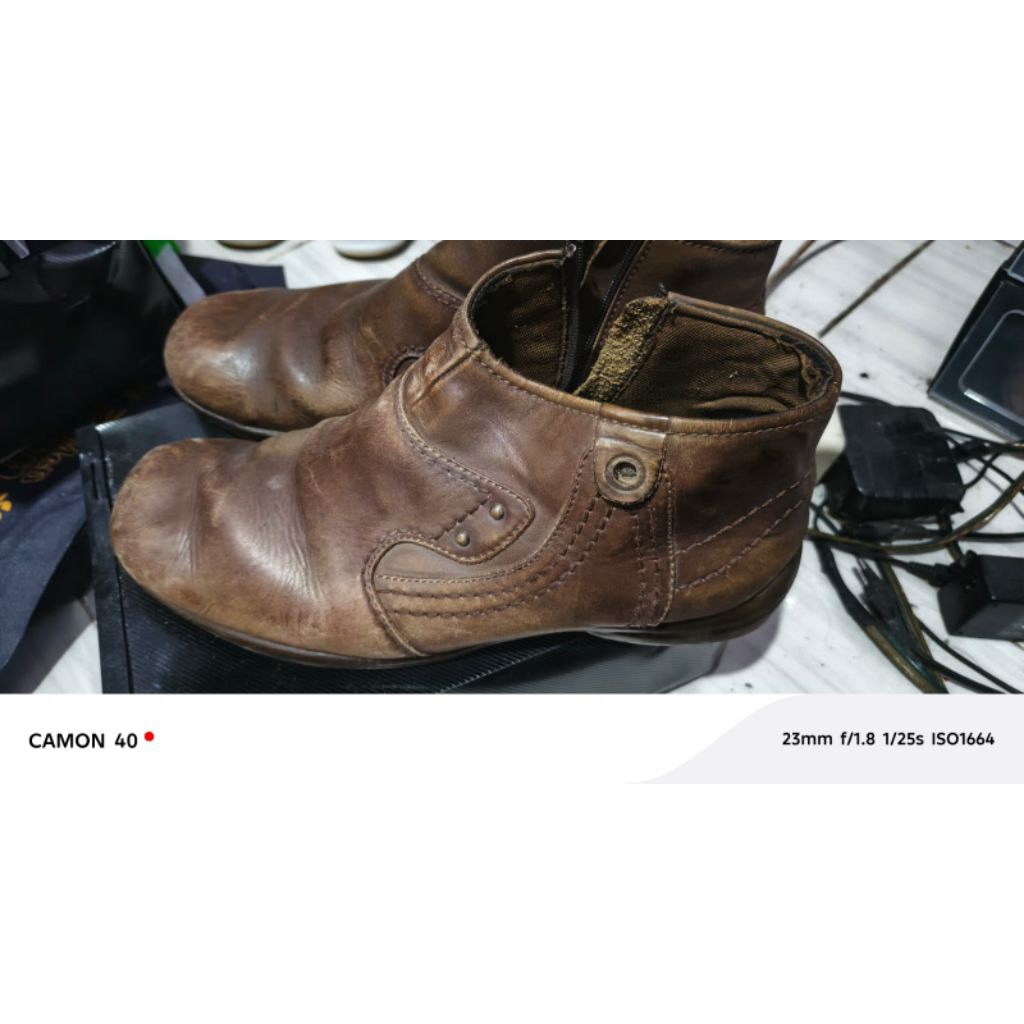 sepatu second camel size 44