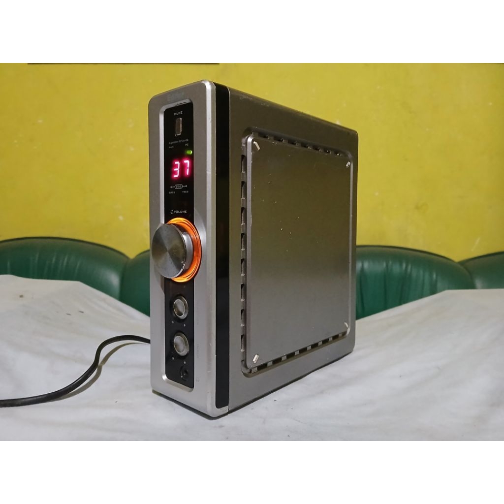 Unit Ampli Speaker Aktif 2.1 EDIFIER HCS2330