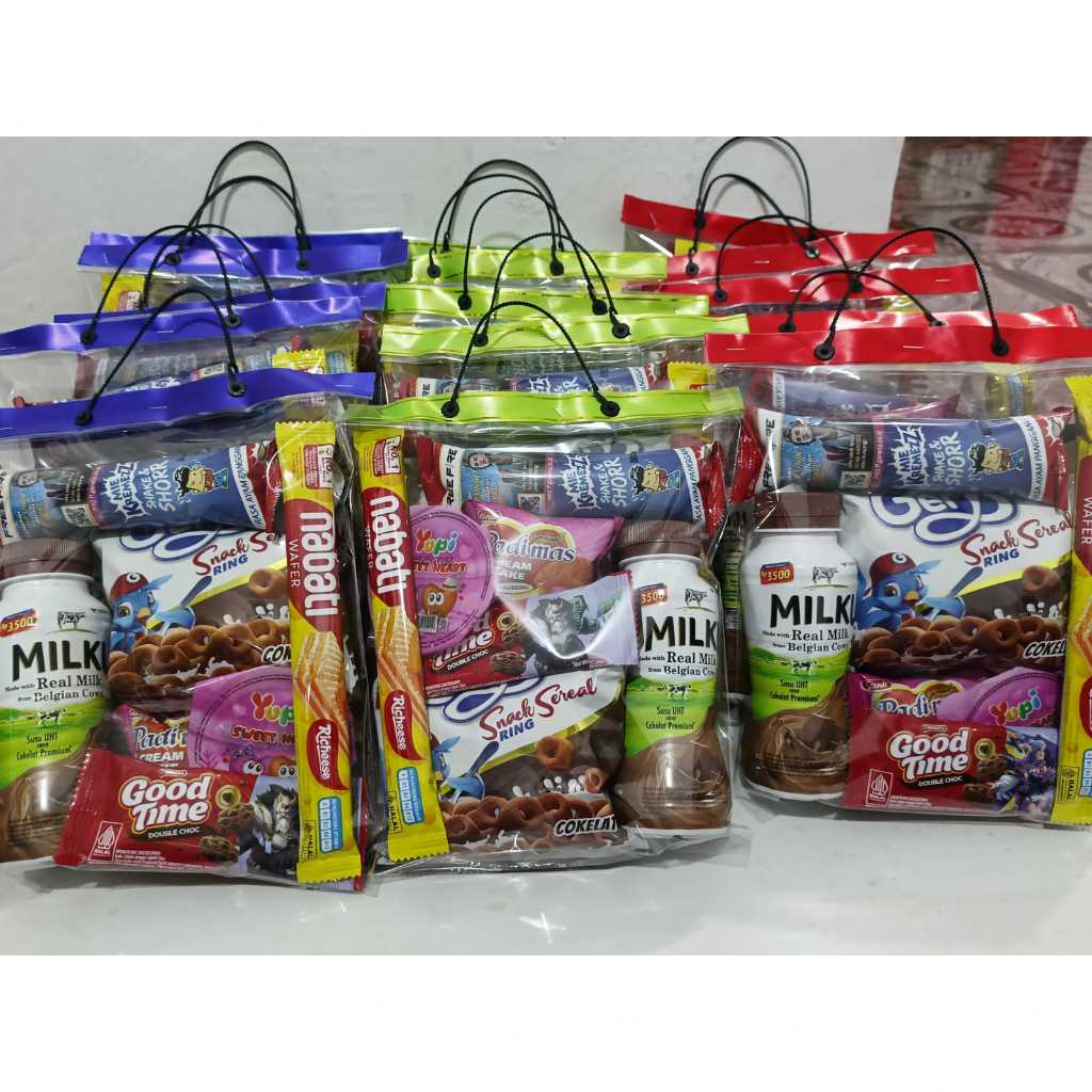 

promo paket 10 bungkus Snack ultah/paket hampers Snack ulang tahun terlaris