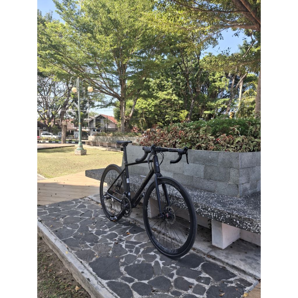 roadbike Pasific tractor 7 bekas