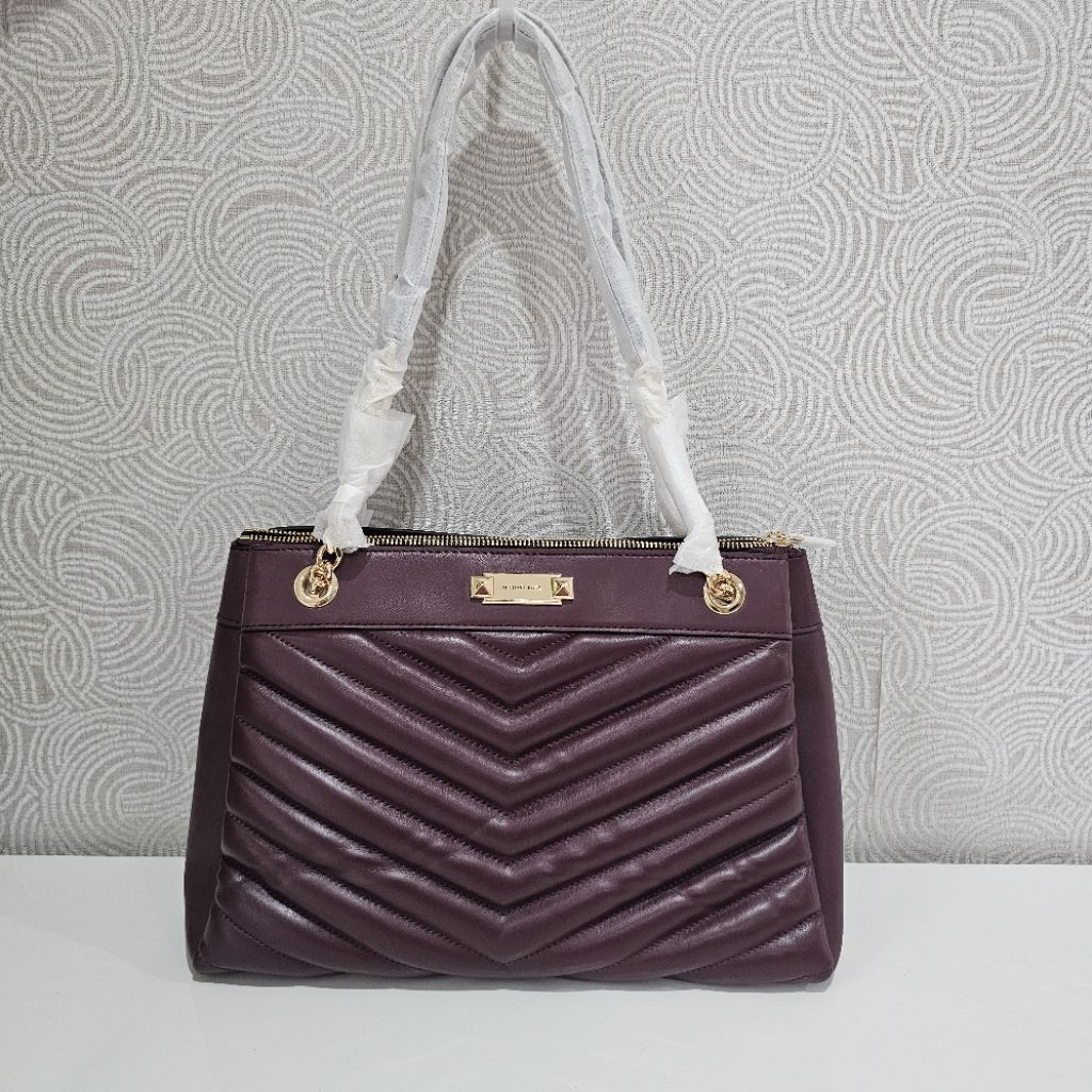 Jual Tas MK Whitney Quilted Leather Medium Chain Shoulder Tote Oxblood