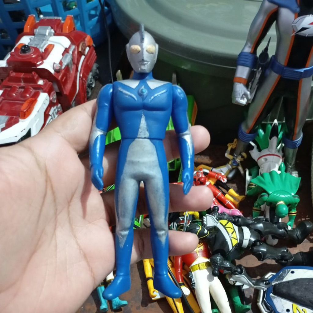 Ultraman Cosmos Luna mode 17 cm Bandai 2001