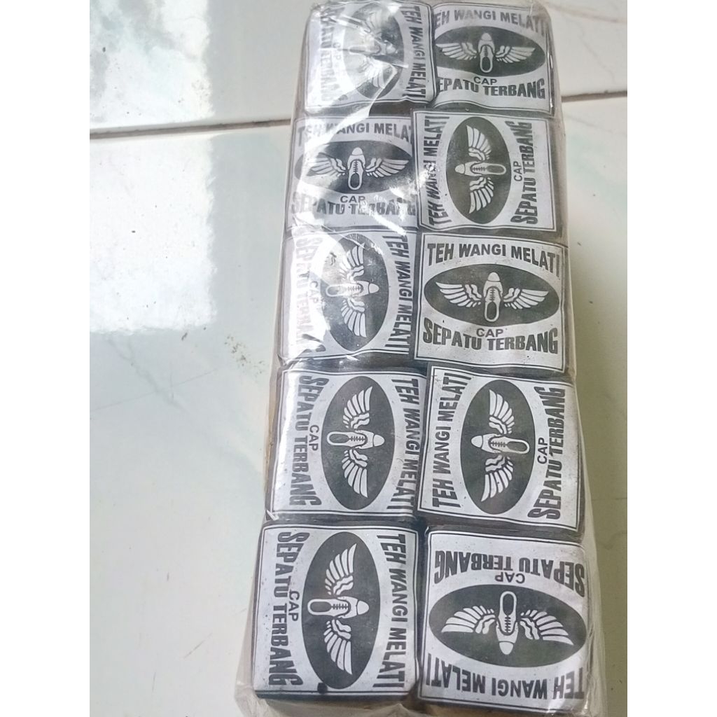 

Teh cap sepatu terbang teh wangi melati 1 pack isi 10pcs @45Gram