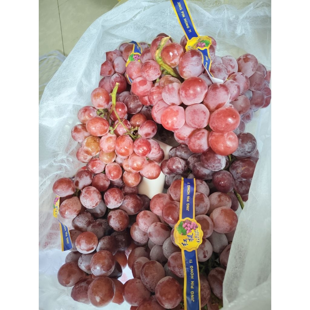 

anggur red 1kg manis