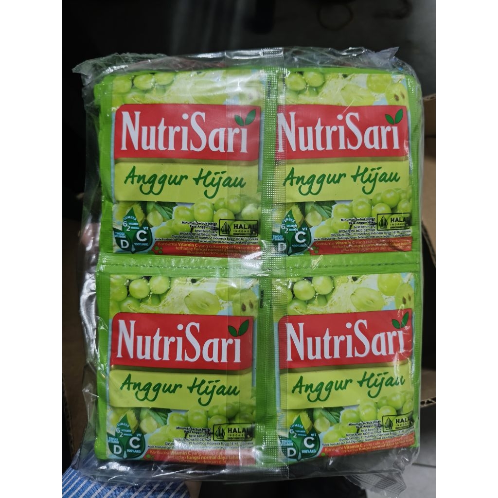 

NUTRISARI RENCENG 10PCS RASA ANGGUR HIJAU