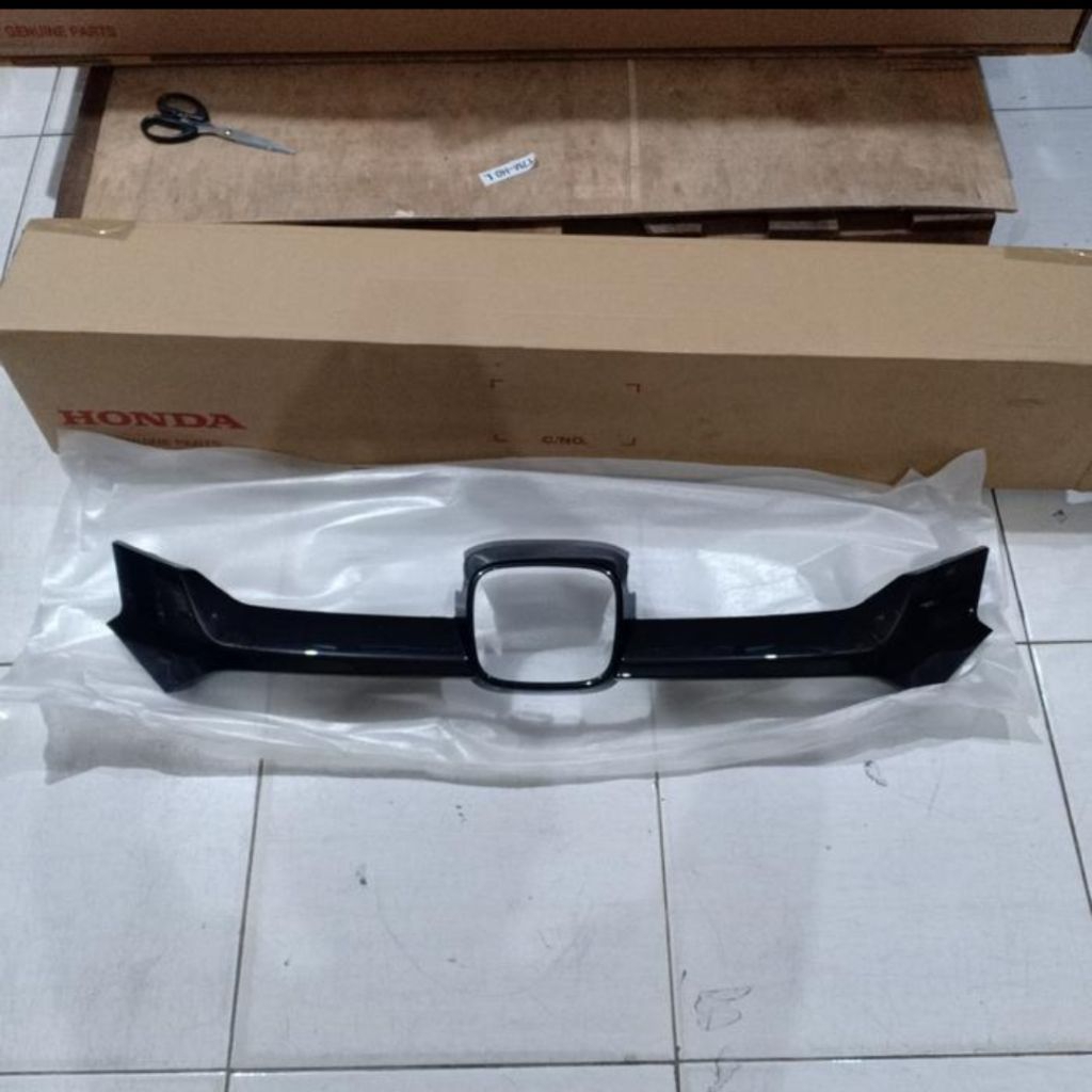 grill hitam CRV gen 4 grill crv 2016 original