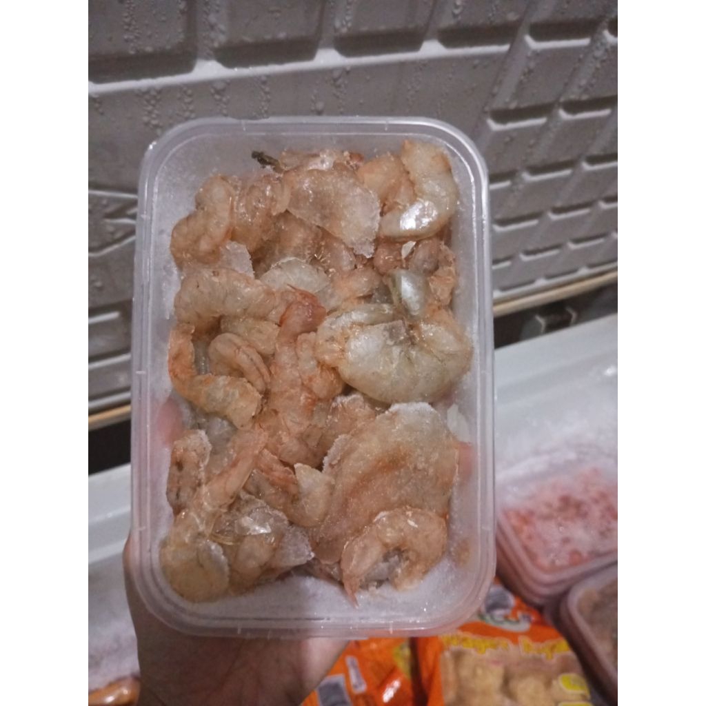 

Titik Frozen | Udang Kupas Mentah