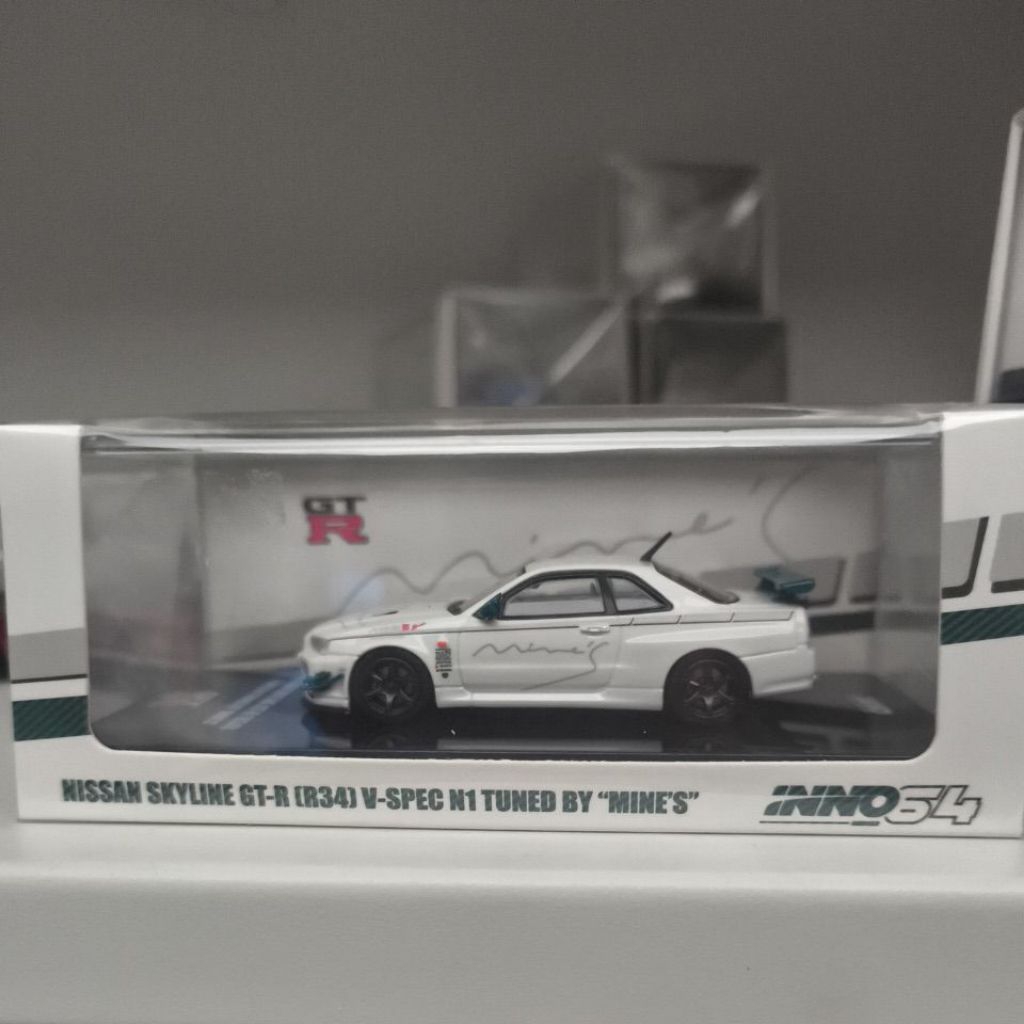 Diecast Inno64 Inno Nissan Skyline GTR R34 V Spec N1 Mines Green
