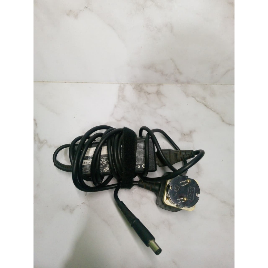 ADAPTOR CHARGER LAPTOP HP