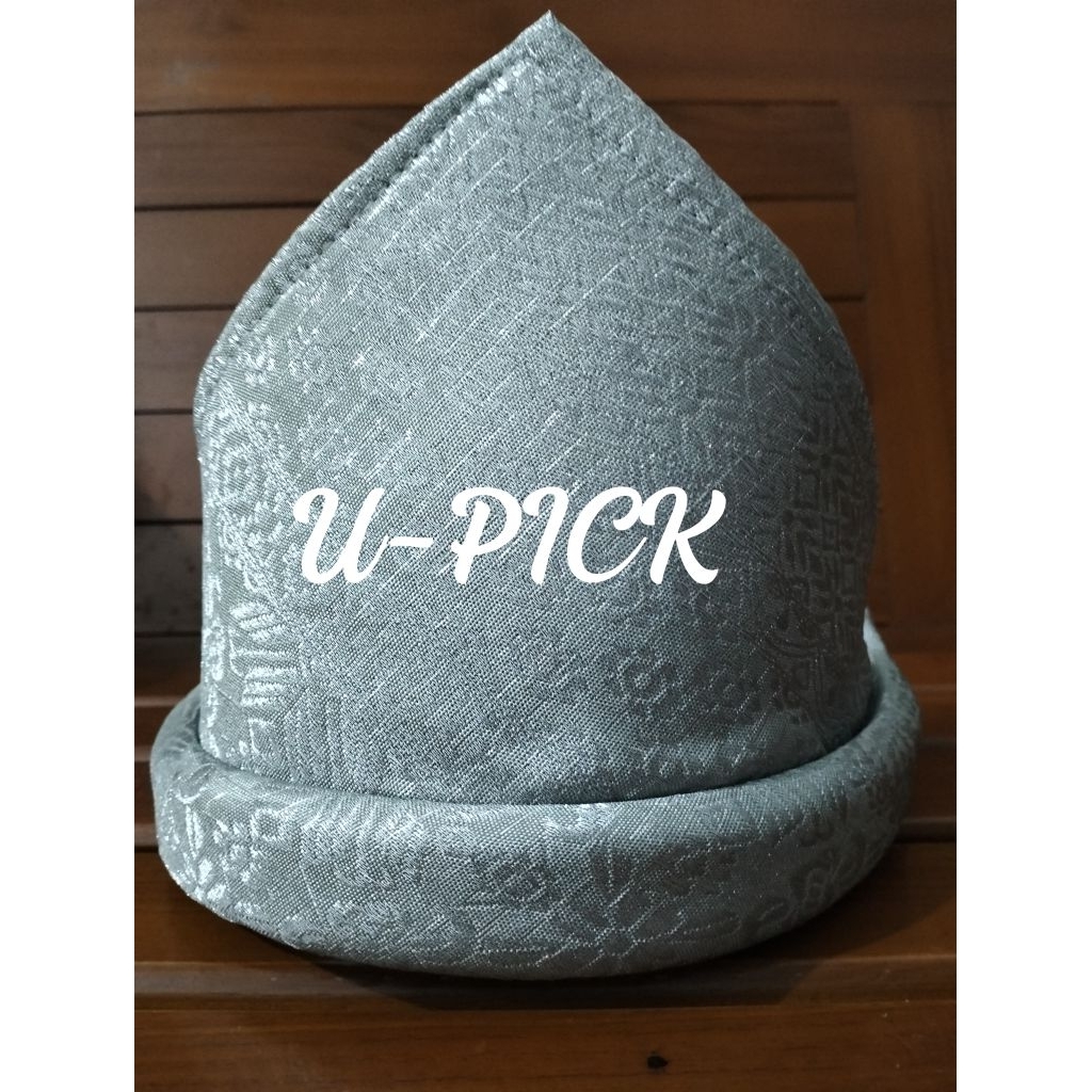 TANJAK PRIA // TOPI MELAYU PRIA