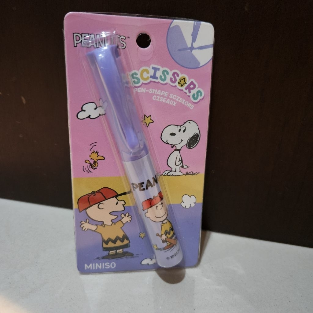 

Snoopy Peanuts Scissors Gunting lipat | Bolpen Gel 0.5mm Snoopy Peanuts x Miniso Ready New