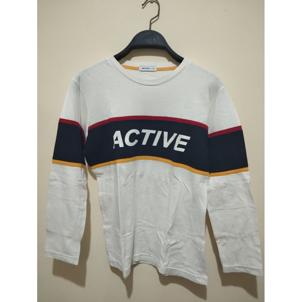 Kaos lengan panjang Nevada preloved